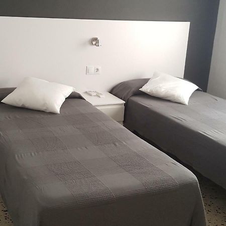 Hostal Can Joanet Cambrils Eksteriør bilde