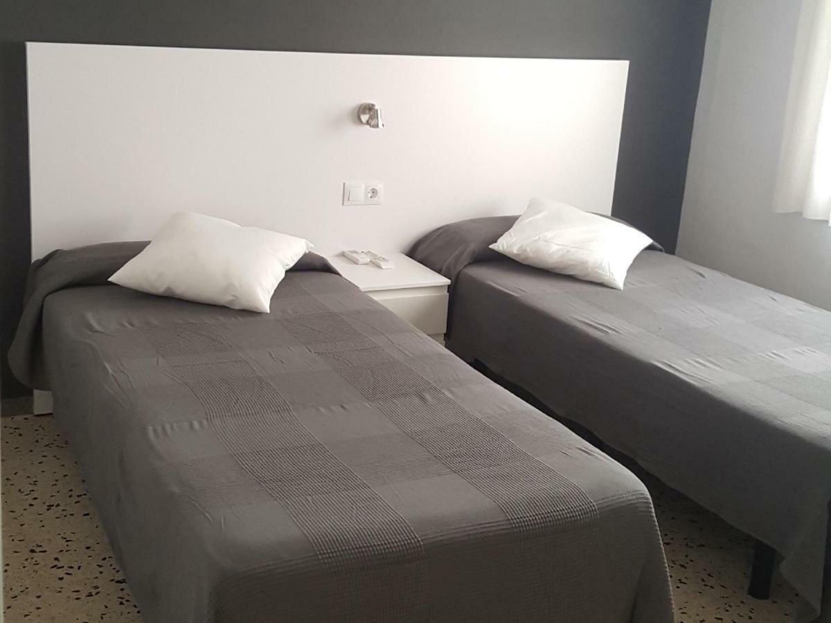 Hostal Can Joanet Cambrils Eksteriør bilde